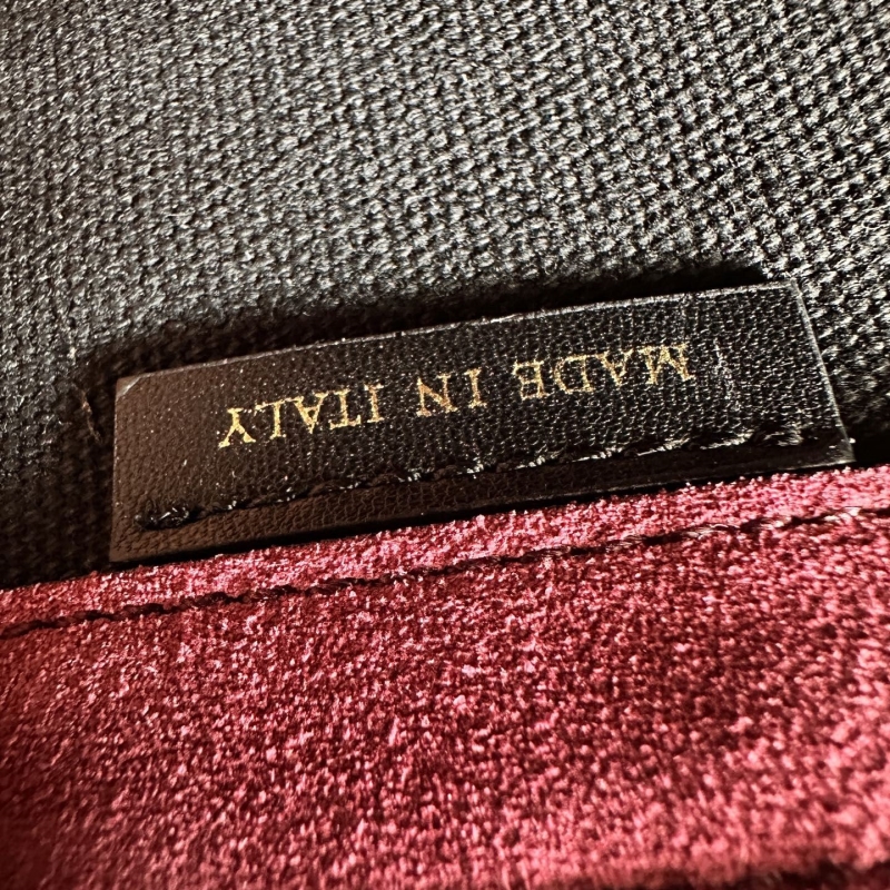 Bv*b*rry satchel bags